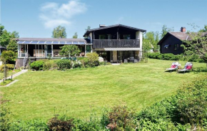 Amazing home in Finnerödja with Sauna, WiFi and 3 Bedrooms